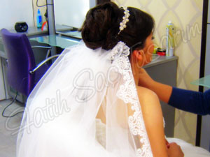 Taşlı ve taçlı gelin başı modeli